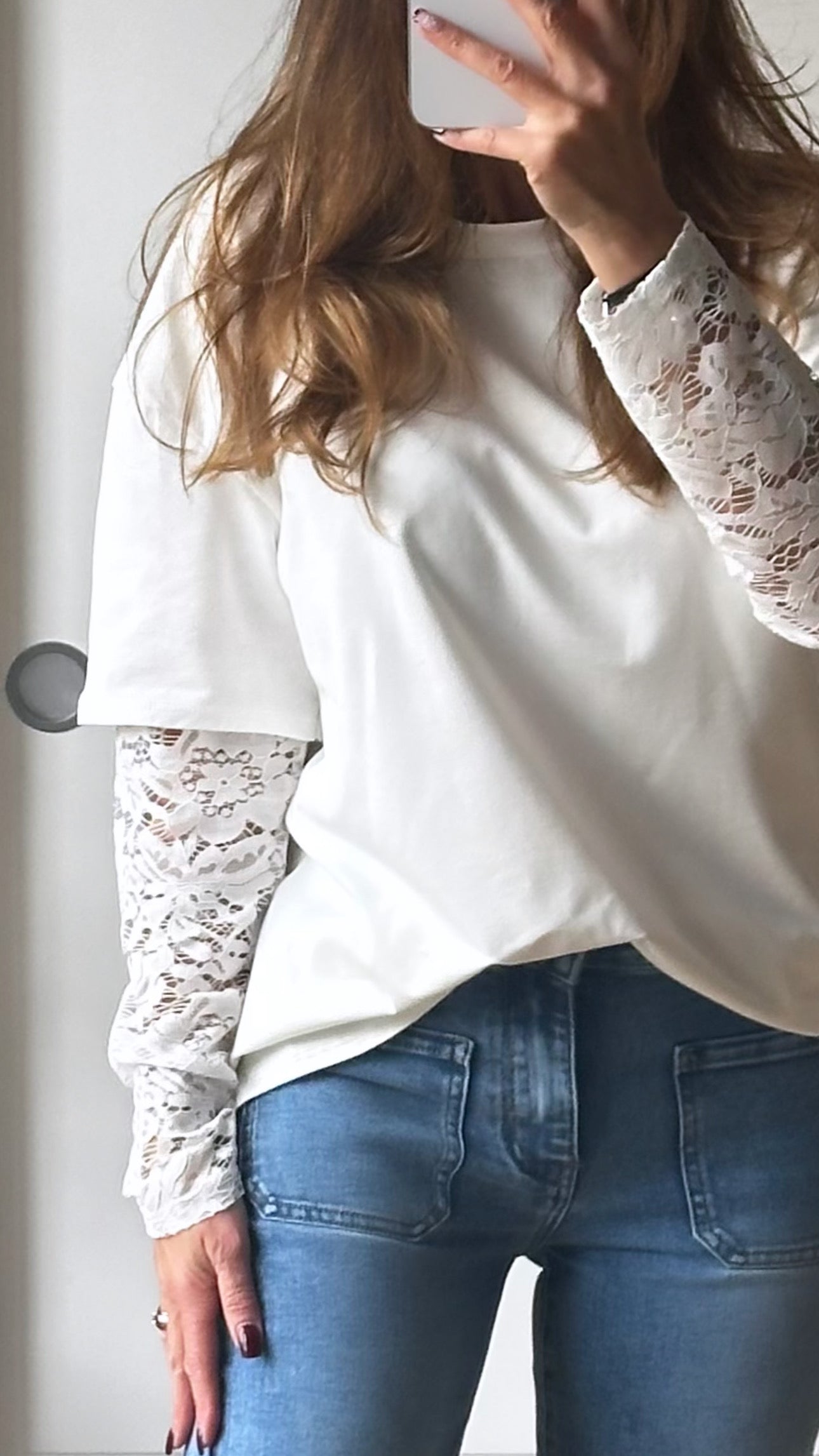 T.Shirt blanc manches dentelle