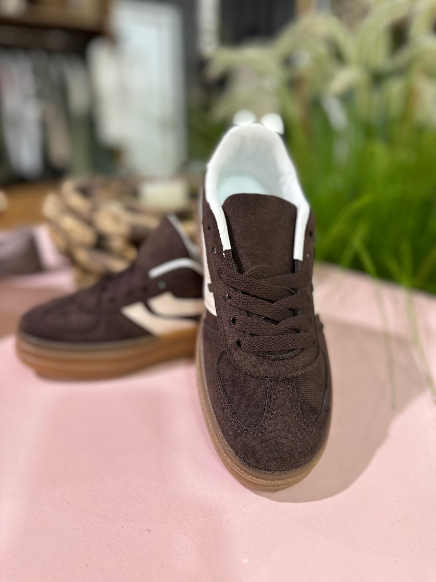 Baskets streetwear marron