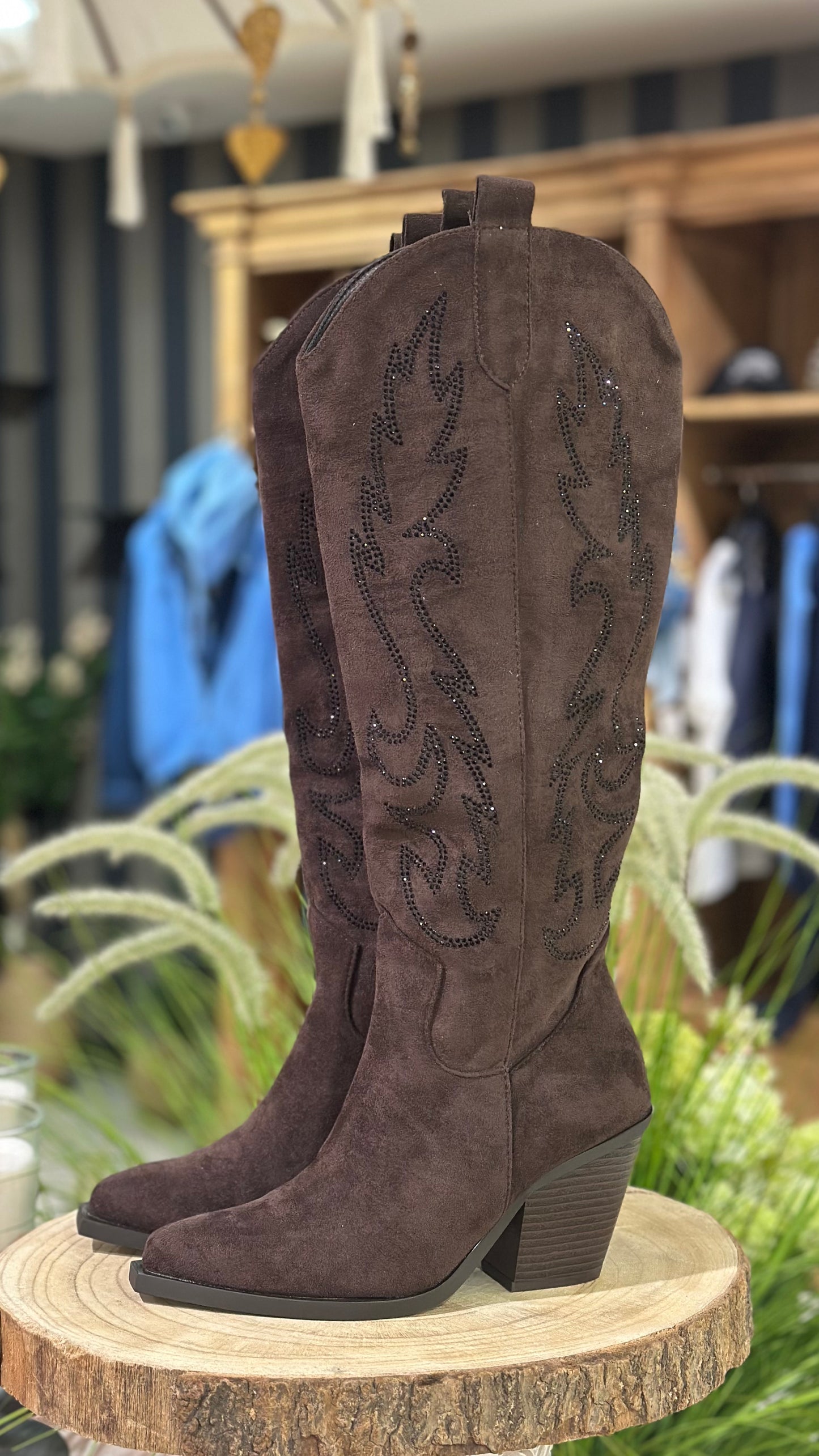 Tiags hautes suédine marron