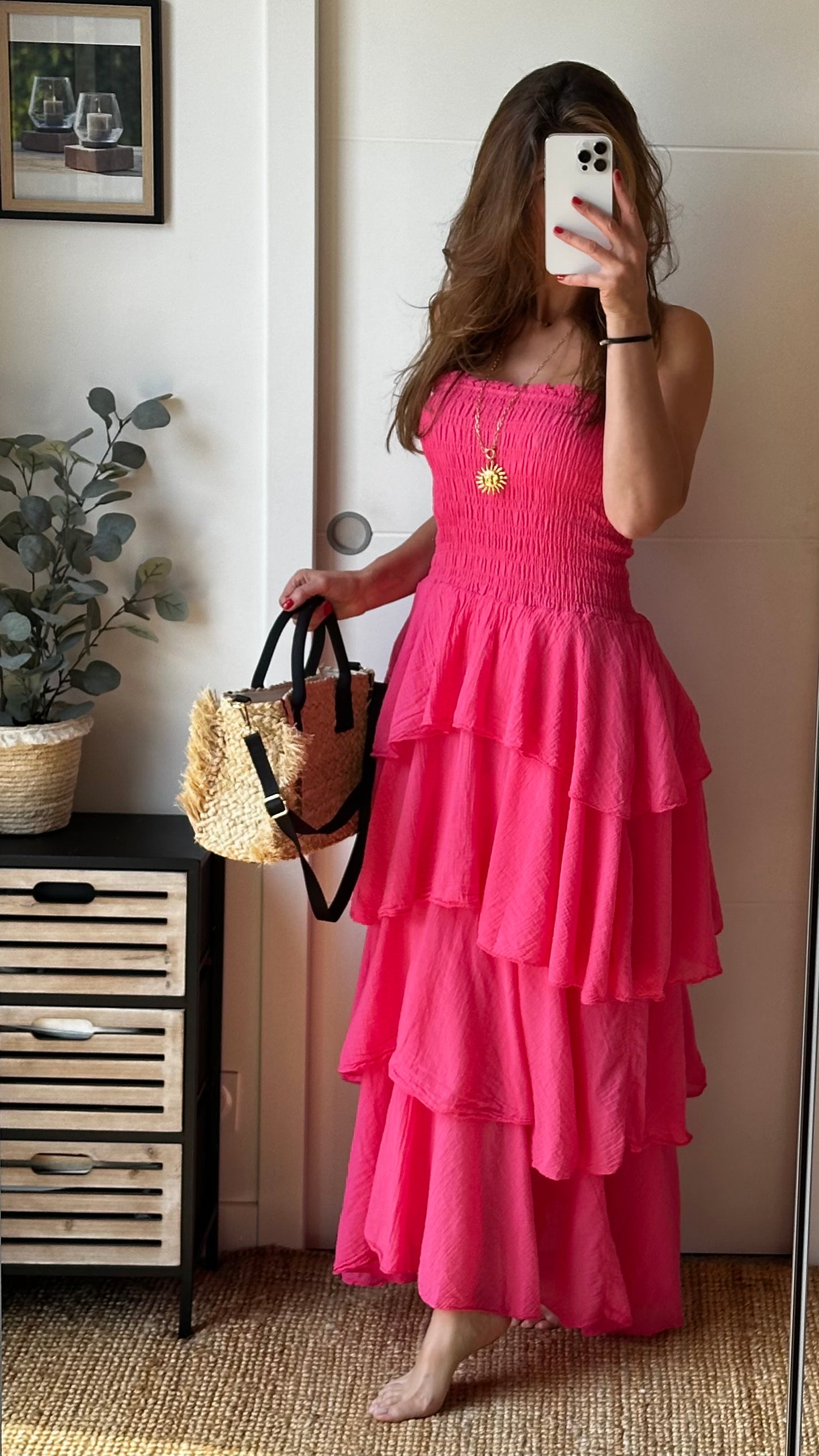Robe longue rose à volants
