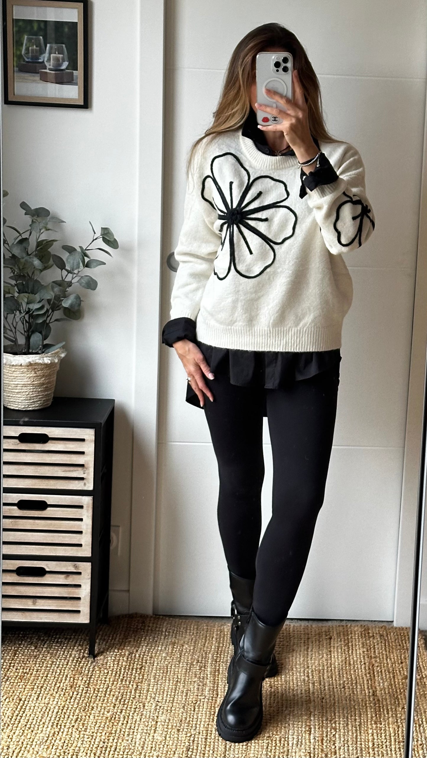 Pull blanc fleurs