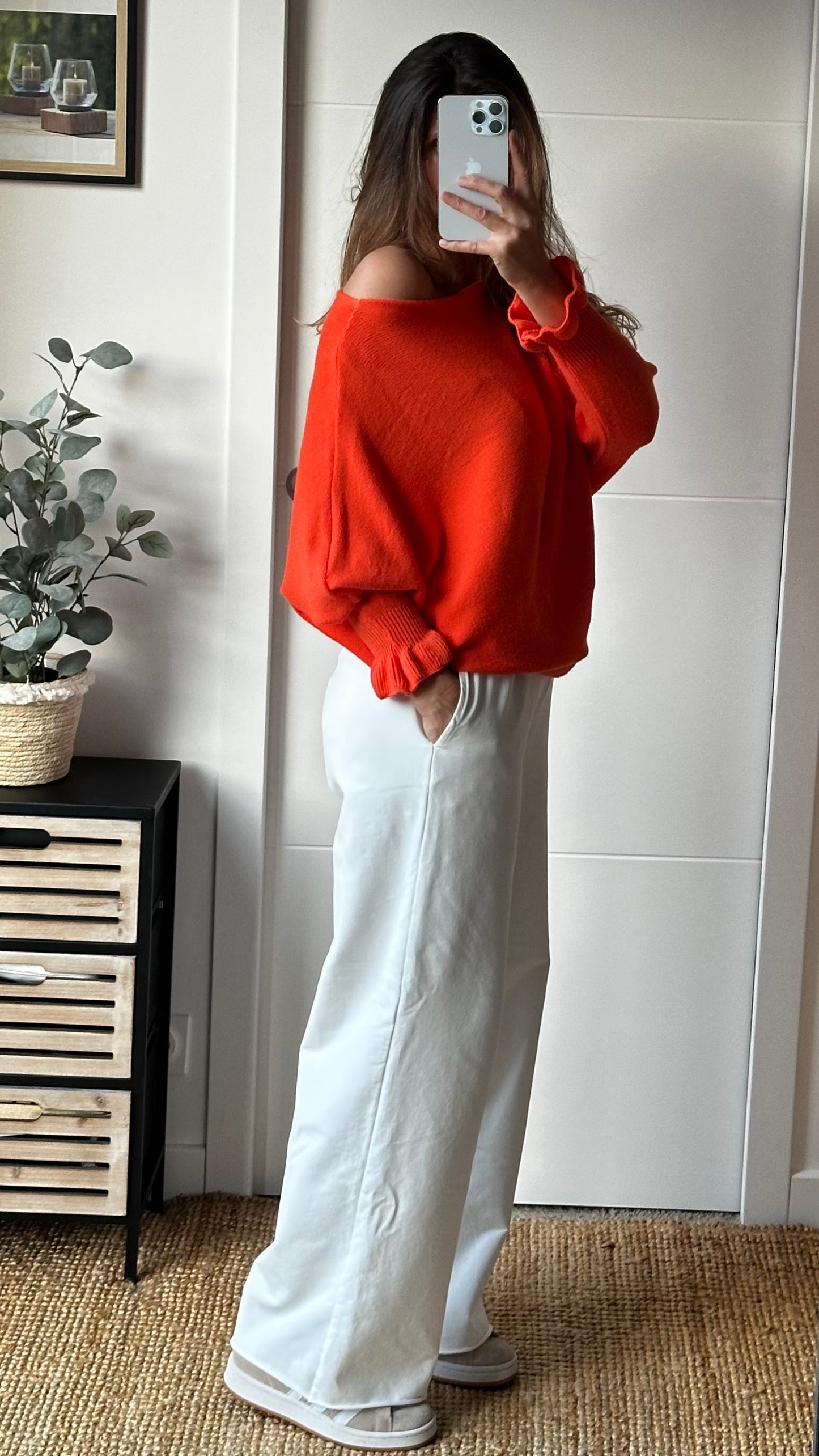 Pull fin orange manches volants