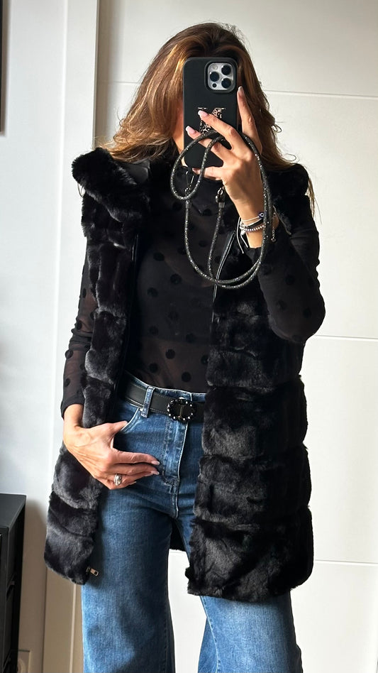 Veste noire capuche sans manches