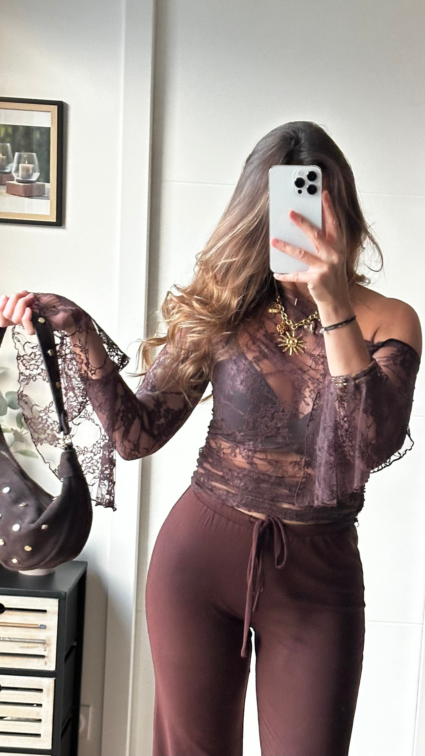 Top en dentelle – Manches Évasées