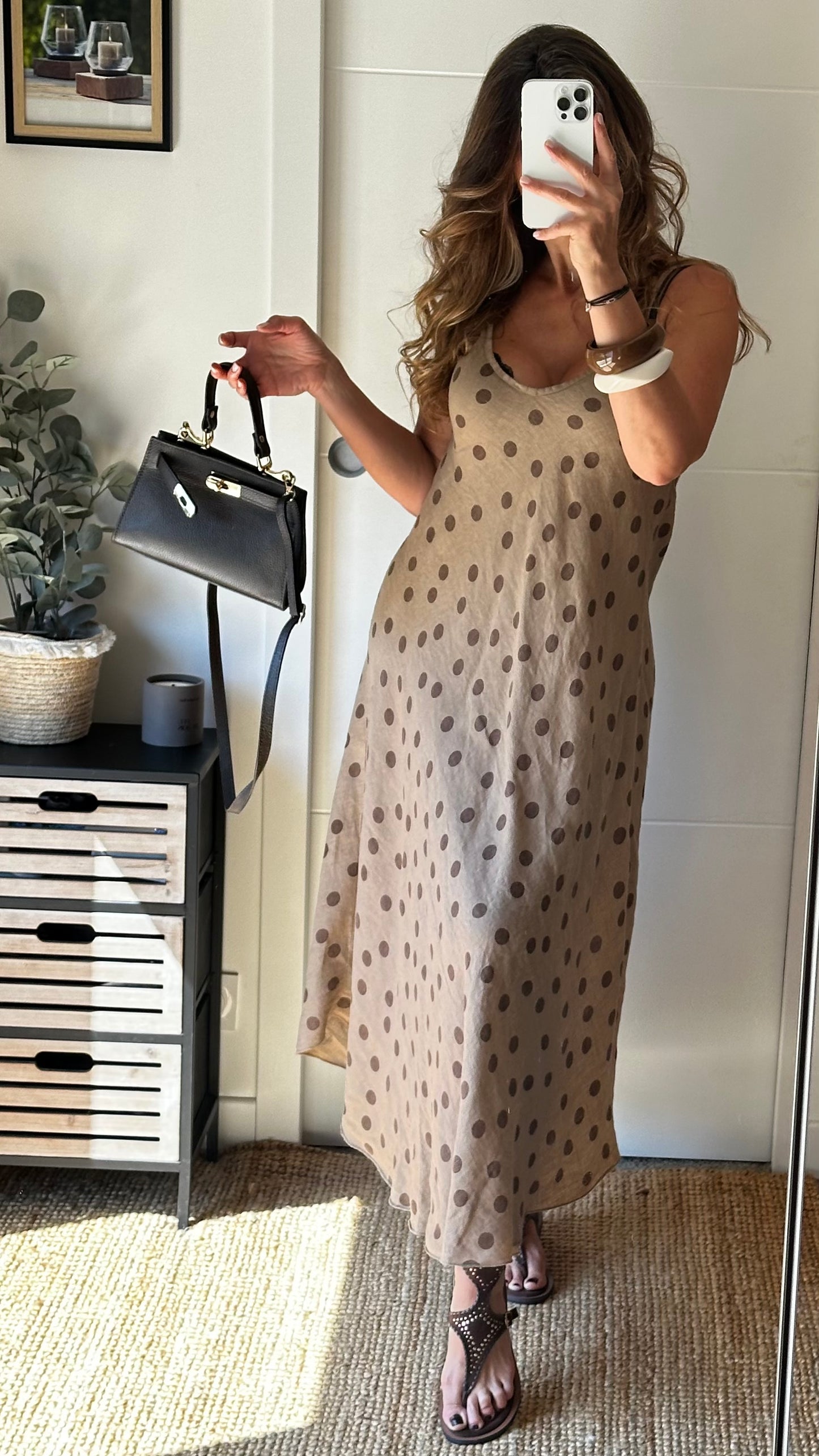Robe longue beige en lin à pois