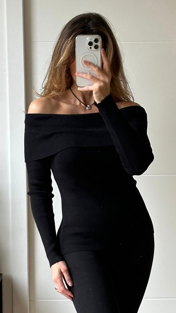 Pull fin bandeau noir